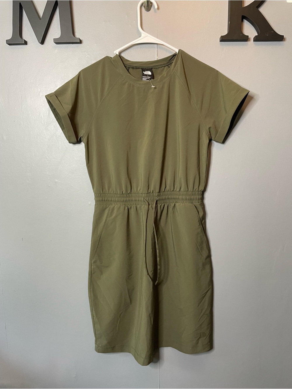 The North Face Women's Olive Green Short Sleeve Dress size small